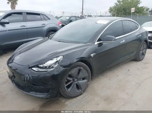 5YJ3E1EB2LF599990 2020 TESLA MODEL 3 - Image 2