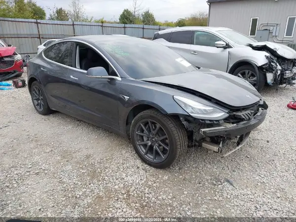 5YJ3E1EB2LF616447 2020 TESLA MODEL 3 - Image 1