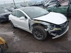 5YJ3E1EB2LF618876 2020 TESLA MODEL 3