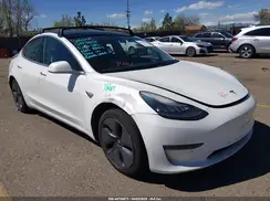 5YJ3E1EB2LF619302 2020 TESLA MODEL 3