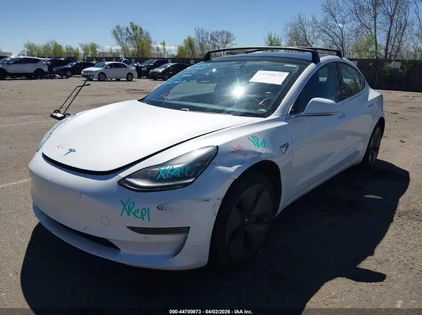 5YJ3E1EB2LF619302 2020 TESLA MODEL 3 - Image 2