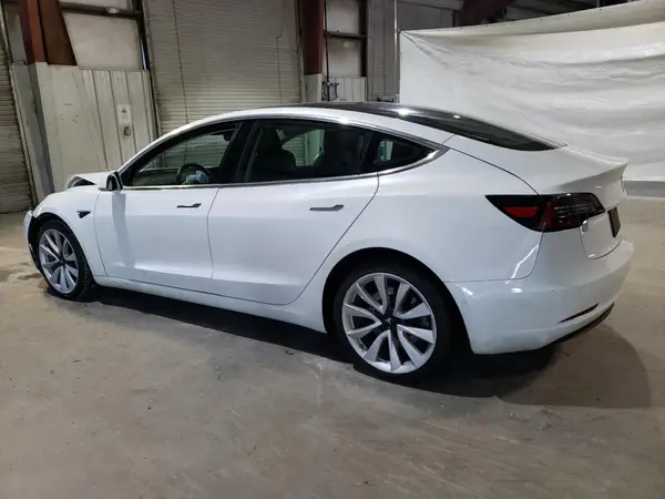 5YJ3E1EB2LF621714 2020 TESLA MODEL 3 - Image 2