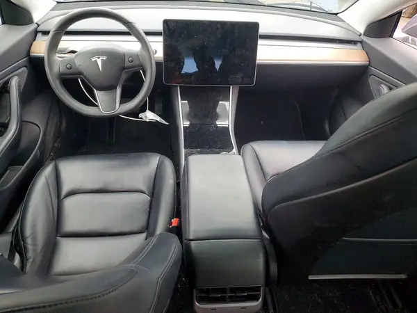 5YJ3E1EB2LF635628 2020 TESLA MODEL 3 - Image 8