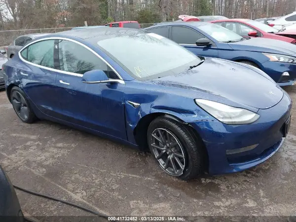 5YJ3E1EB2LF636407 2020 TESLA MODEL 3 - Image 1