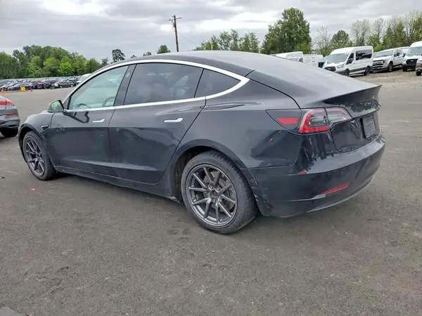 5YJ3E1EB2LF649495 2020 TESLA MODEL 3 - Image 2