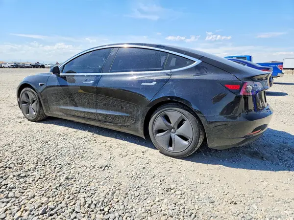 5YJ3E1EB2LF662893 2020 TESLA MODEL 3 - Image 2