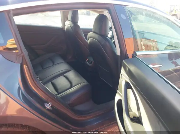 5YJ3E1EB2LF663980 2020 TESLA MODEL 3 - Image 8