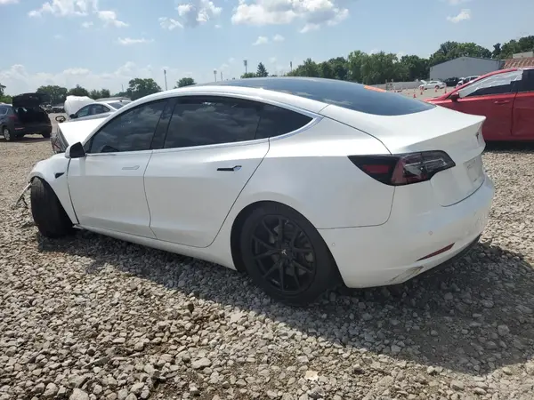 5YJ3E1EB2LF665020 2020 TESLA MODEL 3 - Image 2