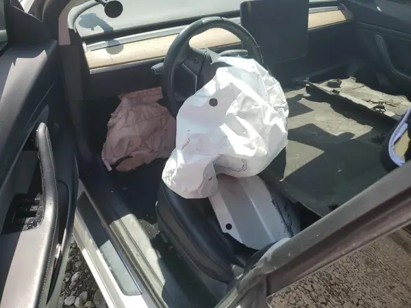5YJ3E1EB2LF665020 2020 TESLA MODEL 3 - Image 8