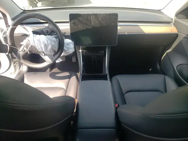 5YJ3E1EB2LF665342 2020 TESLA MODEL 3 - Image 8