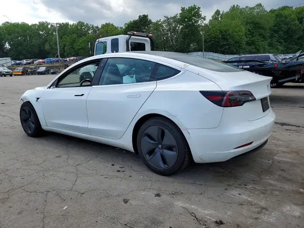 5YJ3E1EB2LF665826 2020 TESLA MODEL 3 - Image 2