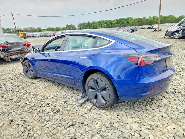 5YJ3E1EB2LF668466 2020 TESLA MODEL 3 - Image 2