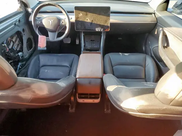 5YJ3E1EB2LF710618 2020 TESLA MODEL 3 - Image 8