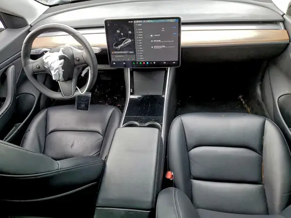 5YJ3E1EB2LF710862 2020 TESLA MODEL 3 - Image 8