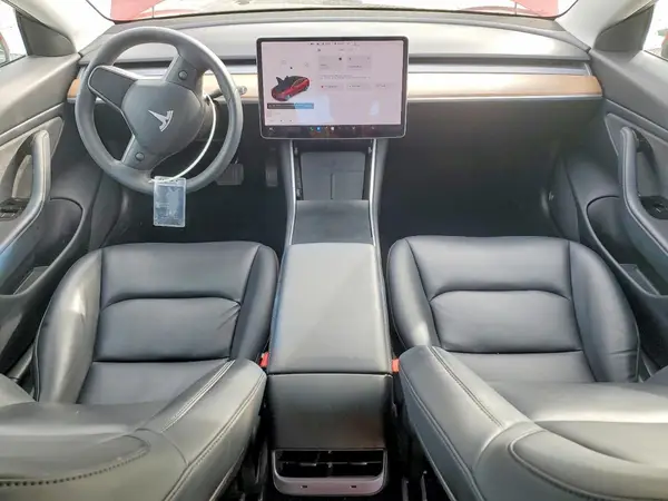 5YJ3E1EB2LF735633 2020 TESLA MODEL 3 - Image 8