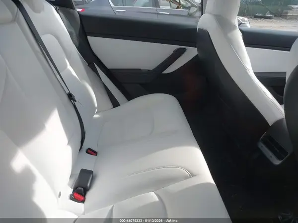 5YJ3E1EB2LF783181 2020 TESLA MODEL 3 - Image 8