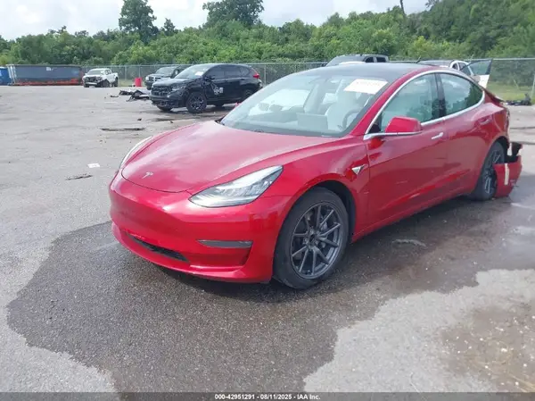 5YJ3E1EB2LF787733 2020 TESLA MODEL 3 - Image 2