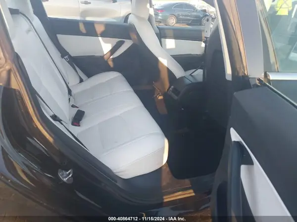 5YJ3E1EB2LF787926 2020 TESLA MODEL 3 - Image 8
