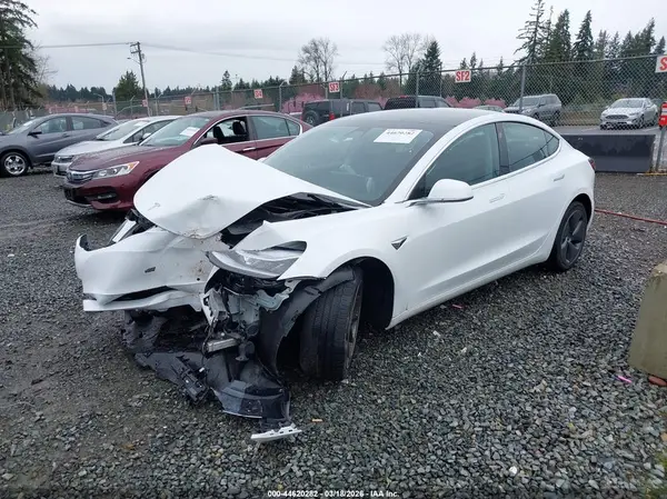 5YJ3E1EB2LF790583 2020 TESLA MODEL 3 - Image 2