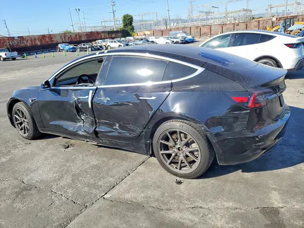 5YJ3E1EB2LF802893 2020 TESLA MODEL 3 - Image 2
