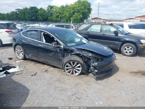5YJ3E1EB2LF808175 2020 TESLA MODEL 3 - Image 1