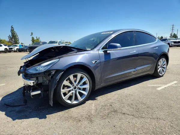 5YJ3E1EB2LF808273 2020 TESLA MODEL 3 - Image 1