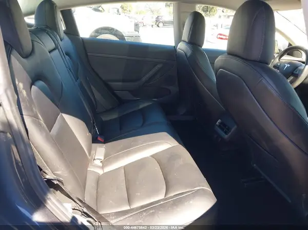5YJ3E1EB2MF003620 2021 TESLA MODEL 3 - Image 8