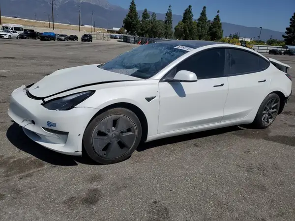 5YJ3E1EB2MF007067 2021 TESLA MODEL 3 - Image 1