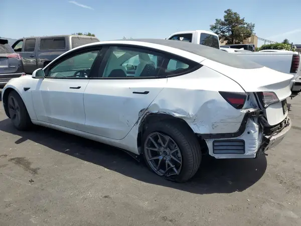 5YJ3E1EB2MF013371 2021 TESLA MODEL 3 - Image 2