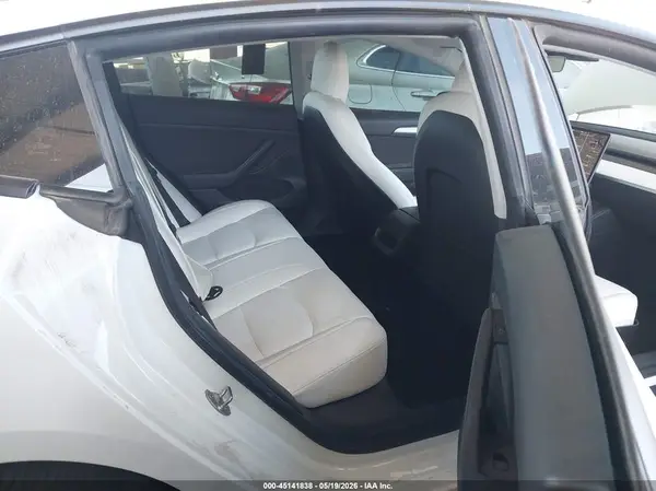 5YJ3E1EB2MF020062 2021 TESLA MODEL 3 - Image 8