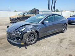 5YJ3E1EB2MF025259 2021 TESLA MODEL 3