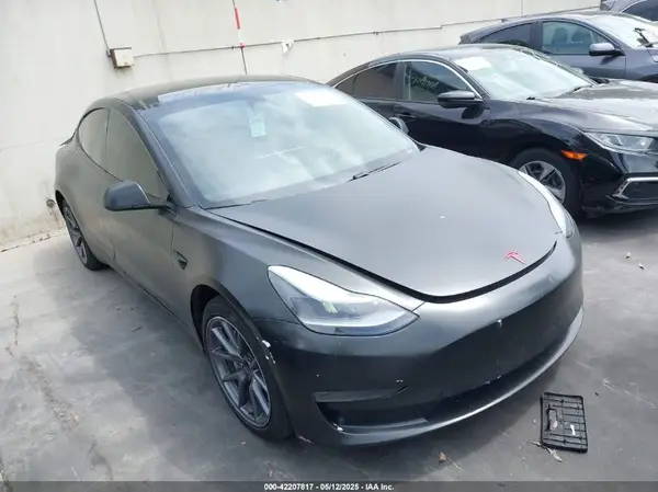 5YJ3E1EB2MF045267 2021 TESLA MODEL 3 - Image 1