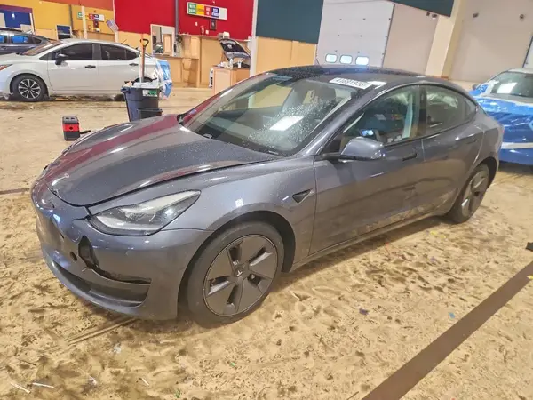 5YJ3E1EB2MF051473 2021 TESLA MODEL 3 - Image 1