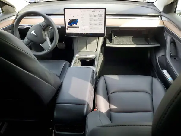 5YJ3E1EB2MF056446 2021 TESLA MODEL 3 - Image 8