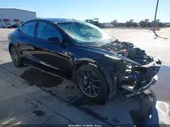 5YJ3E1EB2MF061033 2021 TESLA MODEL 3
