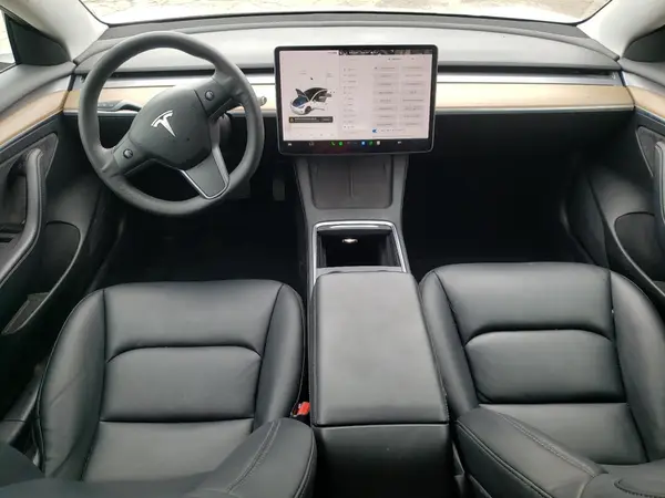 5YJ3E1EB2MF061792 2021 TESLA MODEL 3 - Image 8
