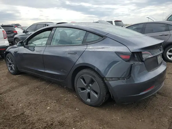 5YJ3E1EB2MF066149 2021 TESLA MODEL 3 - Image 2