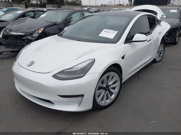 5YJ3E1EB2MF070833 2021 TESLA MODEL 3 - Image 2