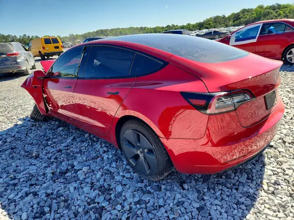 5YJ3E1EB2MF085834 2021 TESLA MODEL 3 - Image 2