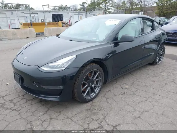 5YJ3E1EB2MF859998 2021 TESLA MODEL 3 - Image 2