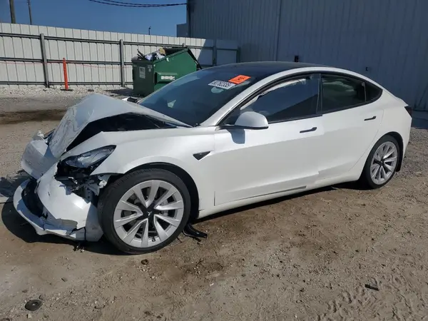 5YJ3E1EB2MF860536 2021 TESLA MODEL 3 - Image 1