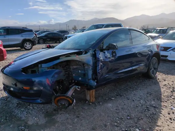 5YJ3E1EB2MF862092 2021 TESLA MODEL 3 - Image 1