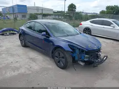 5YJ3E1EB2MF862111 2021 TESLA MODEL 3