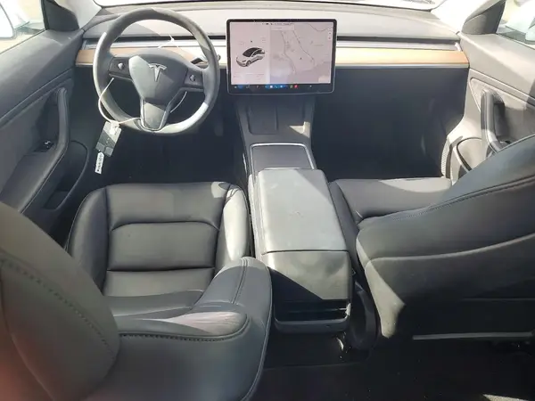 5YJ3E1EB2MF863064 2021 TESLA MODEL 3 - Image 8