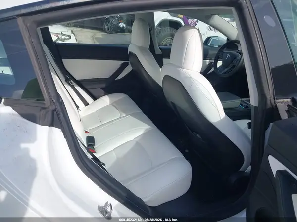 5YJ3E1EB2MF903417 2021 TESLA MODEL 3 - Image 8