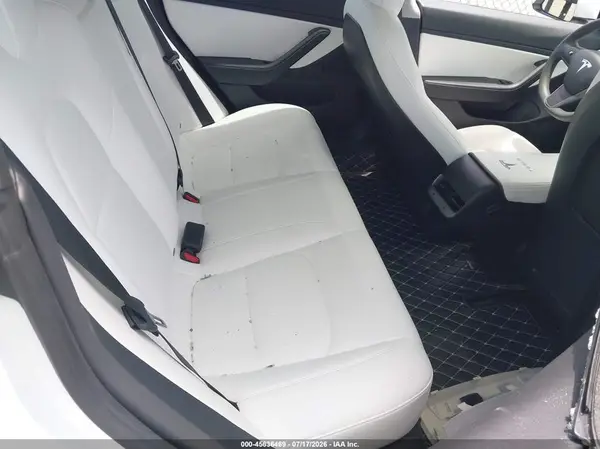 5YJ3E1EB2MF919200 2021 TESLA MODEL 3 - Image 8