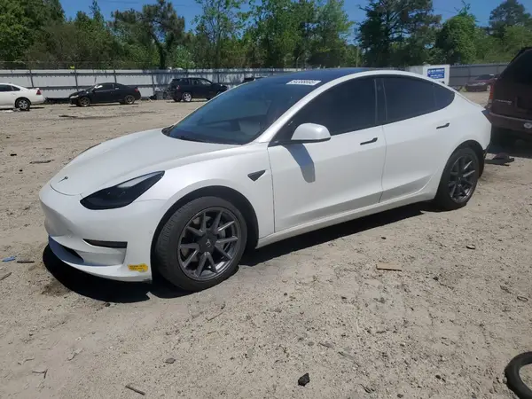 5YJ3E1EB2MF937020 2021 TESLA MODEL 3 - Image 1