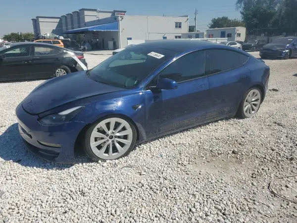 5YJ3E1EB2MF975167 2021 TESLA MODEL 3 - Image 1