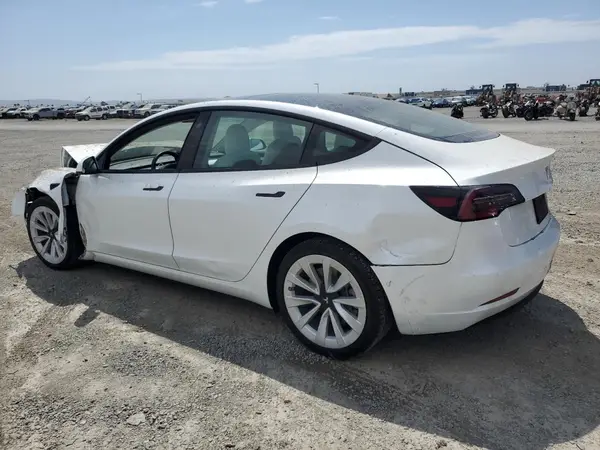 5YJ3E1EB2MF975489 2021 TESLA MODEL 3 - Image 2