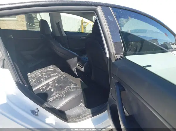 5YJ3E1EB2MF983446 2021 TESLA MODEL 3 - Image 8